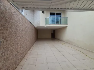 Casa com 3 Quartos para alugar, 165m² no Parque Sevilha, São Paulo
