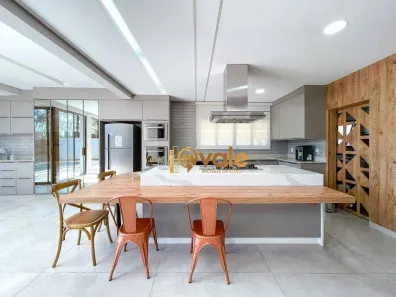 Casa de Condomínio com 4 Quartos à venda, 400m² no Jardim do Golfe, São José dos Campos