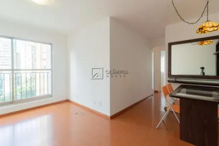 Apartamento com 3 Quartos para alugar, 72m² no Vila Olímpia, São Paulo
