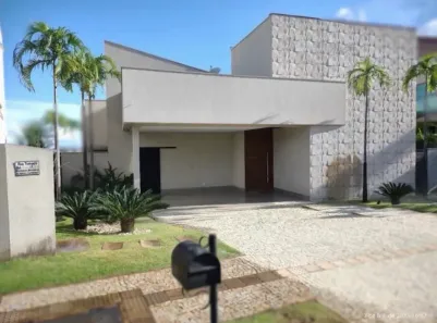 Sobrado com 5 Quartos para alugar, 350m² no Park Lozandes, Goiânia