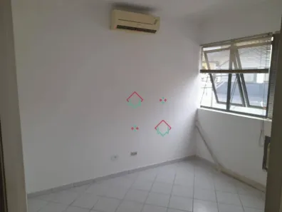 Sala Comercial à venda, 30m² no Vila Santa Luzia, Taboão da Serra