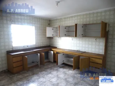 Casa com 3 Quartos para alugar, 10m² no Vila Mesquita, São Paulo