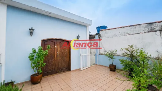 Sobrado com 4 Quartos à venda, 186m² no Jardim Rossi, Guarulhos