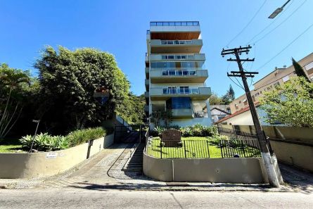 Apartamento com 3 Quartos à venda, 161m² no Valparaíso, Petrópolis
