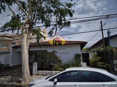 Casa com 4 Quartos para alugar, 272m² no Central Parque, Taubaté