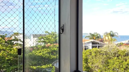 Casa com 3 Quartos à venda, 218m² no Armação do Pântano do Sul, Florianópolis