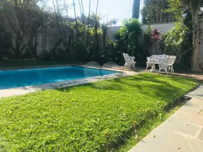 Sobrado com 4 Quartos à venda, 501m² no Jardim Guedala, São Paulo