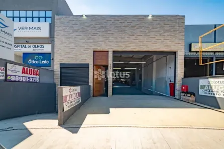 Ponto Comercial para alugar, 800m² no Portais (Polvilho), Cajamar