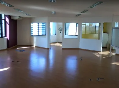 Sala Comercial à venda, 140m² no Cidade Monções, São Paulo