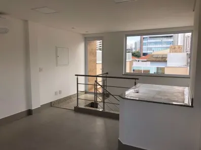 Sobrado com 4 Quartos à venda, 171m² no Vila Gomes Cardim, São Paulo