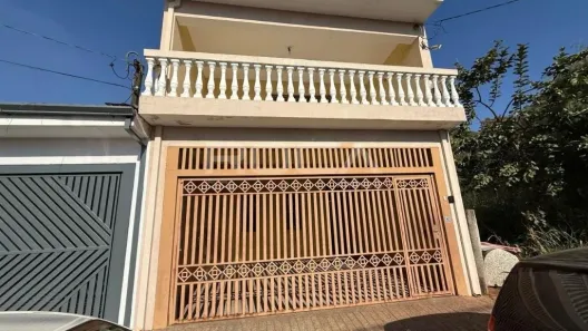 Sobrado com 3 Quartos à venda, 228m² no Jardim Bicão, São Carlos