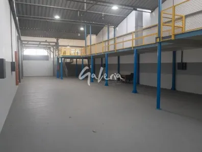 Galpão/Depósito/Armazém para alugar, 640m² no Santa Paula, São Caetano do Sul
