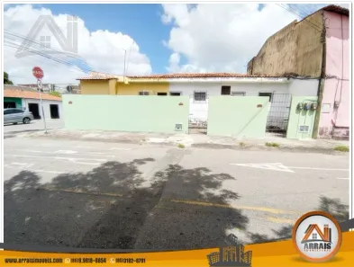 Casa com 6 Quartos à venda, 150m² no Jóquei Clube, Fortaleza