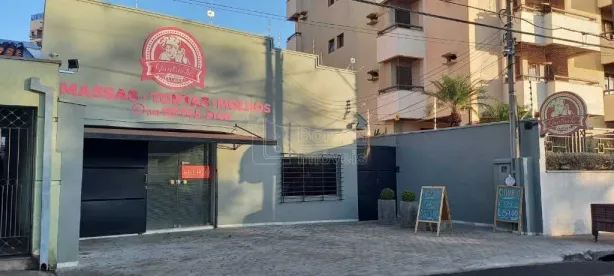 Casa com 3 Quartos à venda, 216m² no Centro, Araraquara