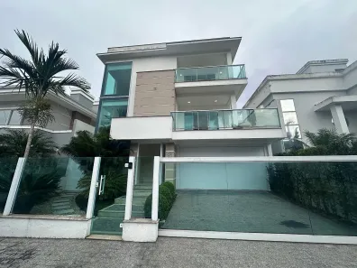 Casa com 4 Quartos para alugar, 460m² no Pedra Branca, Palhoça