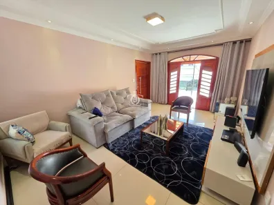 Sobrado com 3 Quartos à venda, 300m² no Parque das Nações, Santo André