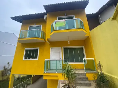 Casa com 5 Quartos à venda, 312m² no Lagoa, Macaé