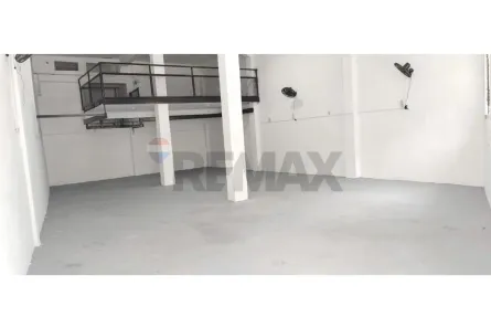 Sobrado com 2 Quartos à venda, 390m² no Uruguai, Salvador