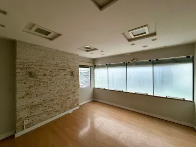 Sala Comercial para alugar, 65m² no Centro, Itajaí