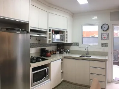 Casa de Condomínio com 4 Quartos à venda, 160m² no Parque das Hortensias, Canela