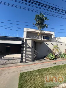 Sobrado com 3 Quartos à venda, 250m² no Parque Residencial Rita Vieira, Campo Grande