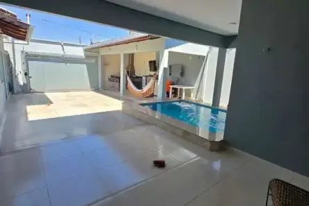 Casa com 3 Quartos à venda, 200m² no Plano Diretor Sul, Palmas