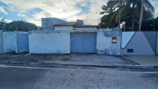 Casa com 3 Quartos à venda, 220m² no Coroa do Meio, Aracaju