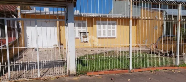 Casa com 2 Quartos à venda, 75m² no Jardim do Salso, Porto Alegre