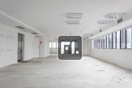 Sala Comercial para alugar, 259m² no Vila Olímpia, São Paulo