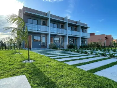 Sobrado com 2 Quartos à venda, 76m² no Arroio, Imbituba