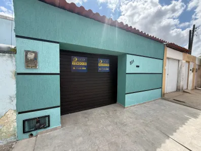 Casa com 3 Quartos para alugar, 140m² no Capiatã, Arapiraca