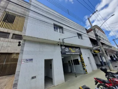 Galpão/Depósito/Armazém para alugar, 154m² no Centro, Juiz de Fora