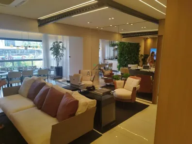 Apartamento com 3 Quartos à venda, 250m² no Jardim das Acácias, São Paulo