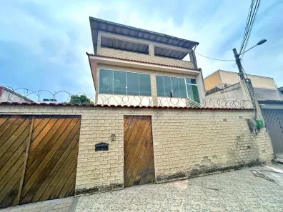 Casa com 4 Quartos à venda, 170m² no Califórnia, Nova Iguaçu