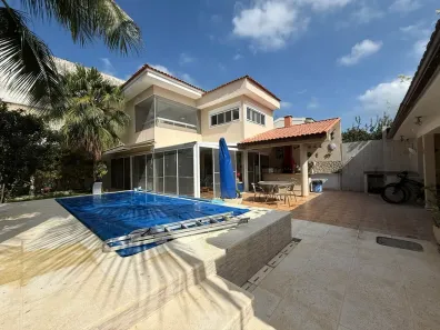 Casa de Condomínio com 5 Quartos para venda ou aluguel, 600m² no Recreio dos Bandeirantes, Rio de Janeiro