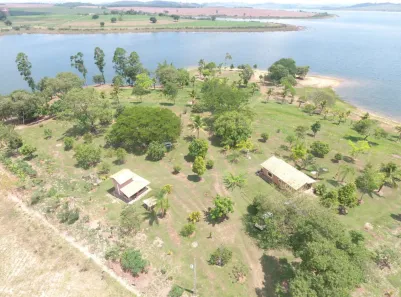 Fazenda/Sítio com 1 Quarto à venda, 20000m² no , Delfinópolis
