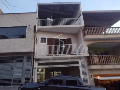 Sobrado com 3 Quartos à venda, 120m² no Vila da Oportunidade, Carapicuíba