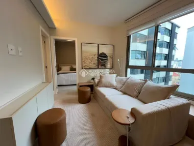 Apartamento com 1 Quarto para alugar, 35m² no Centro, Florianópolis