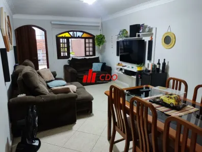 Sobrado com 2 Quartos à venda, 95m² no Parque Arariba, São Paulo