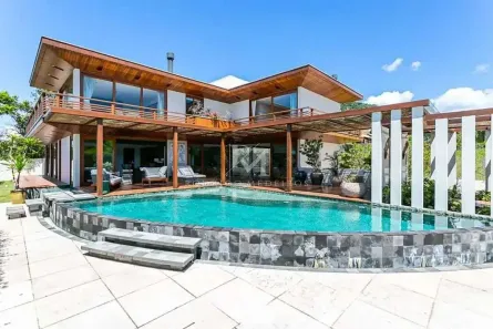Casa de Condomínio com 3 Quartos à venda, 735m² no Lagoa da Conceição, Florianópolis