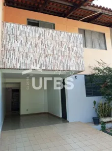 Sobrado com 4 Quartos à venda, 180m² no Santa Genoveva, Goiânia