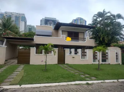 Casa de Condomínio com 5 Quartos à venda, 420m² no Barra da Tijuca, Rio de Janeiro
