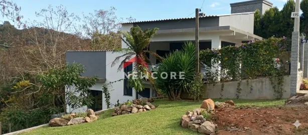 Casa com 3 Quartos à venda, 104m² no Prinstrop, Gramado