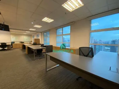 Sala Comercial para alugar, 240m² no Vila Cordeiro, São Paulo