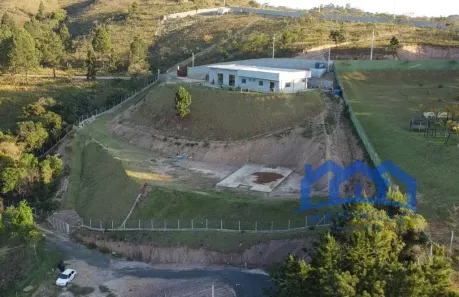 Fazenda/Sítio com 4 Quartos à venda, 6400m² no , Mairinque