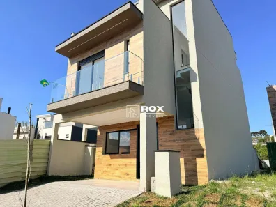 Casa de Condomínio com 3 Quartos para alugar, 161m² no Santa Cândida, Curitiba