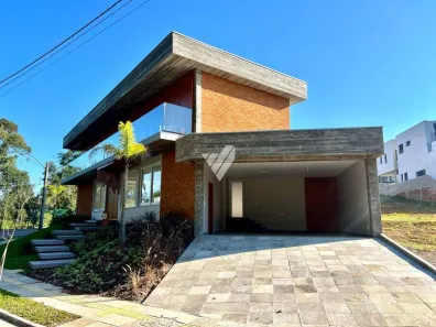 Casa de Condomínio com 4 Quartos para alugar, 285m² no Centro, Gravataí