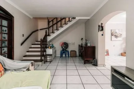 Sobrado com 4 Quartos à venda, 219m² no Vila Santo Estevão, São Paulo