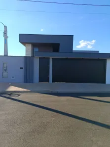 Casa com 5 Quartos à venda, 250m² no Jardim Monte Carlo, São Pedro