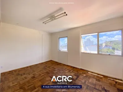 Sala Comercial com 3 Quartos para alugar, 106m² no Centro, Tubarão
